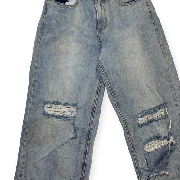 PrettyLittleThing Women’s US 6 Blue Distressed Straight Leg Denim Jeans - Picture 5 of 8